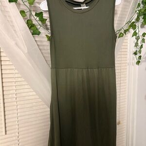 Elegant Olive Green Sleeveless Dress